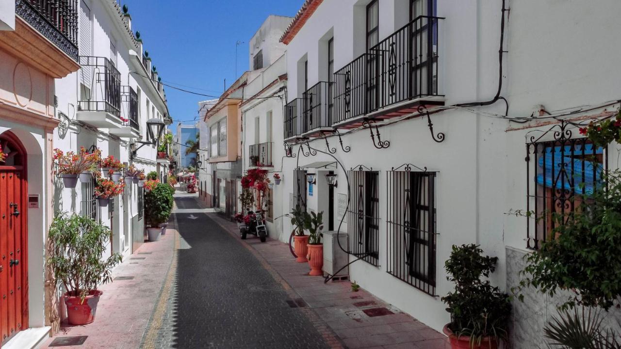 Seaclub Suites Estepona By Roomservices Esterno foto