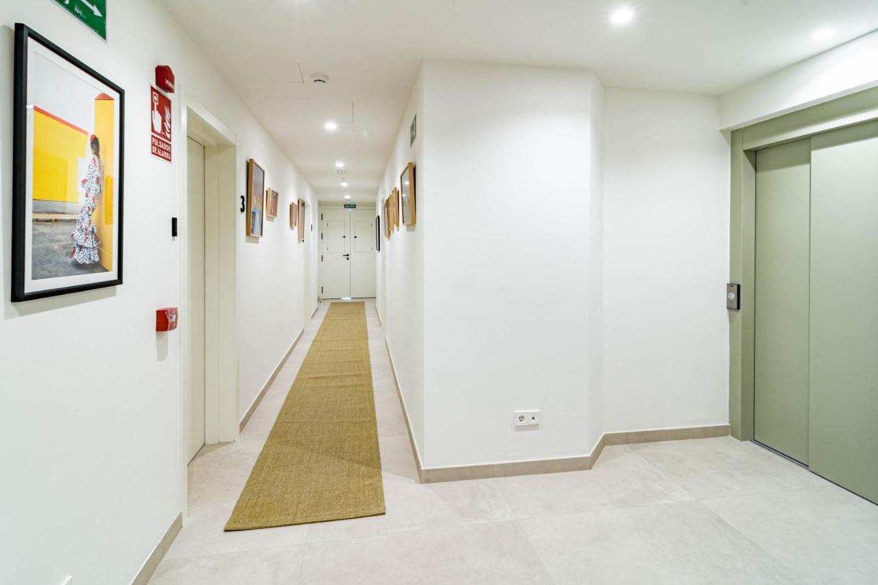 Seaclub Suites Estepona By Roomservices Esterno foto