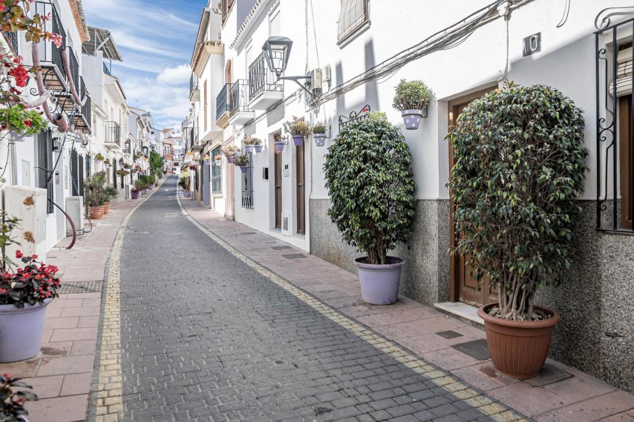 Seaclub Suites Estepona By Roomservices Esterno foto