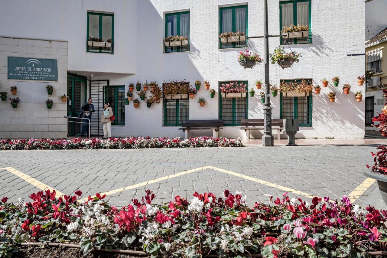 Seaclub Suites Estepona By Roomservices Esterno foto