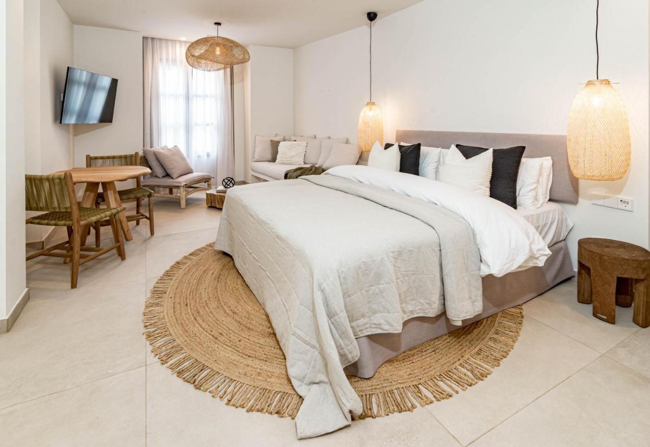 Seaclub Suites Estepona By Roomservices Esterno foto